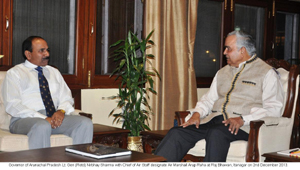 Governor of Arunachal Pradesh Lt. Gen (Retd) Nirbhay Sharma with Chief of Air Staff designate Air Marshall Arup Raha at Raj Bhawan, Itanagar on 2nd December 2013.